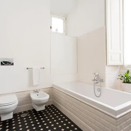 Via Giulia Iii By Onefinestay דירה רומא