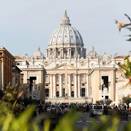 Via Giulia Iii By Onefinestay